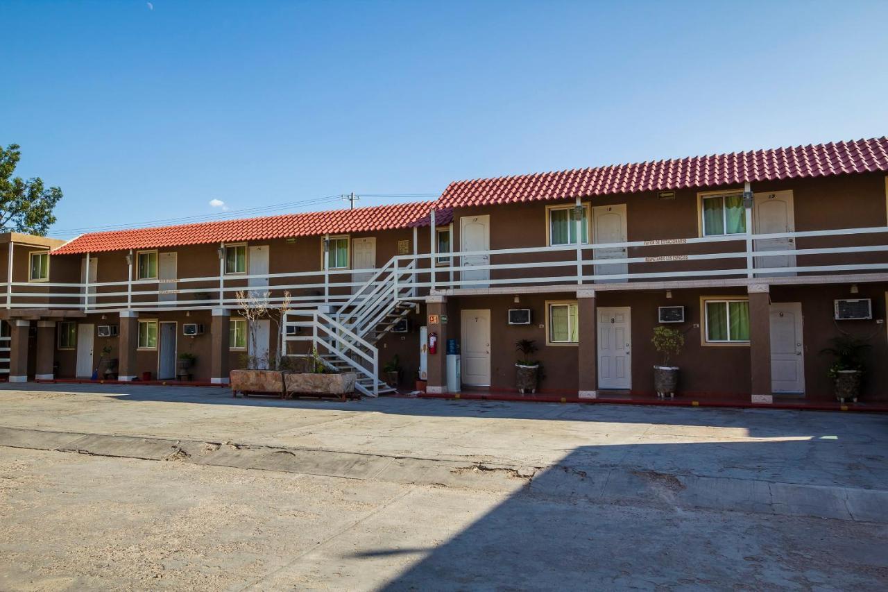Oyo Hotel San Gilberto Hermosillo Ngoại thất bức ảnh