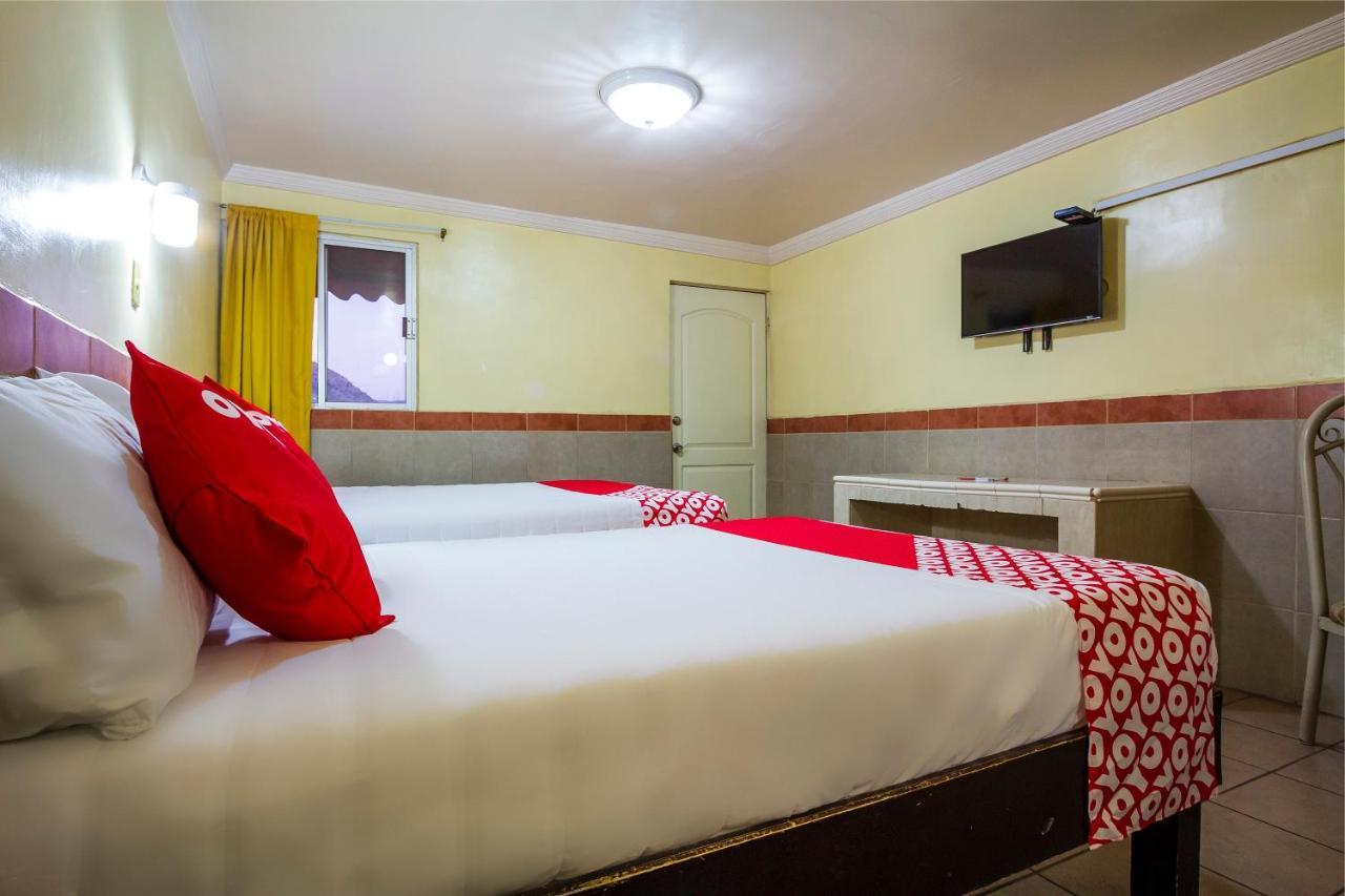 Oyo Hotel San Gilberto Hermosillo Ngoại thất bức ảnh